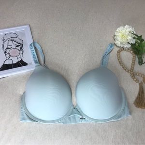 Victorias Secert T-Shirt Bra
